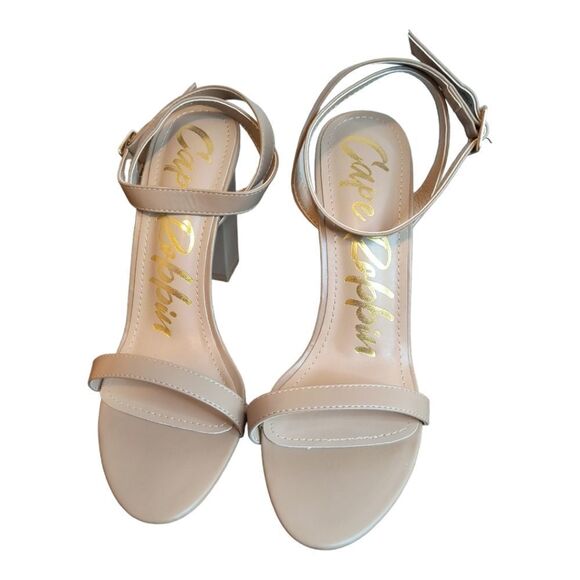 Cape Robbin Nude Sandals - Picture 5 of 8